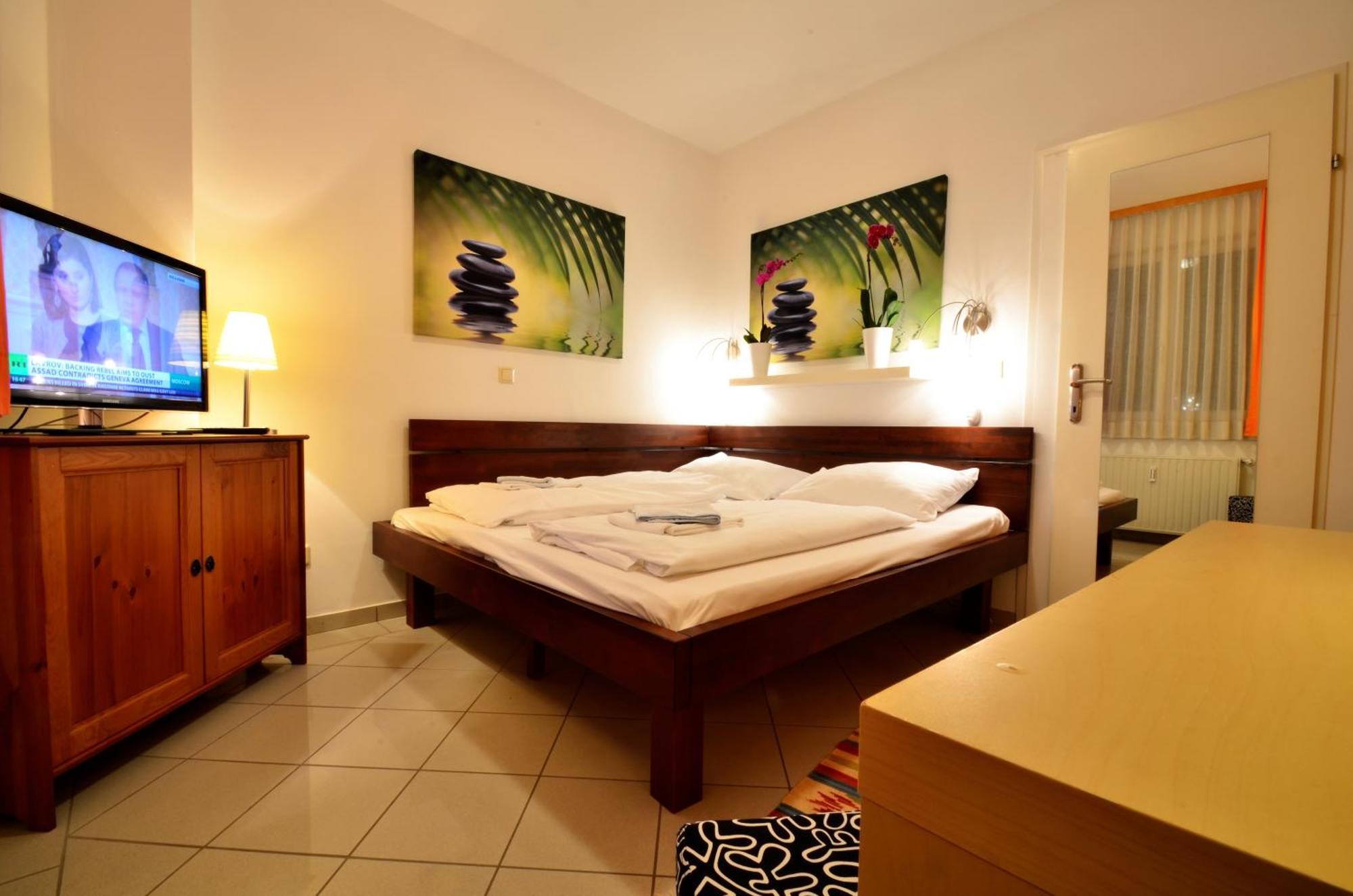 Apartament Ajo - Alte Donau Garden Flat - Self-check-in Viena